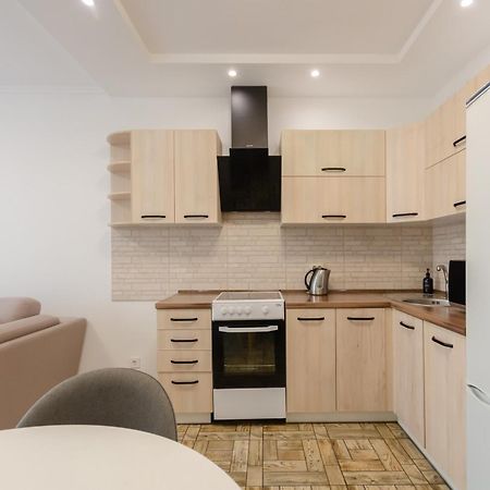 Petrovdom Apartment 7-27 In Rc Kvartet, 16Г Vasyl Lypkivskyi Street เคียฟ ภายนอก รูปภาพ