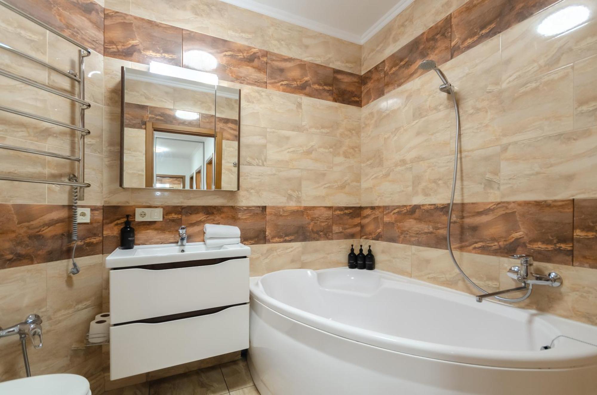 Petrovdom Apartment 7-27 In Rc Kvartet, 16Г Vasyl Lypkivskyi Street เคียฟ ภายนอก รูปภาพ
