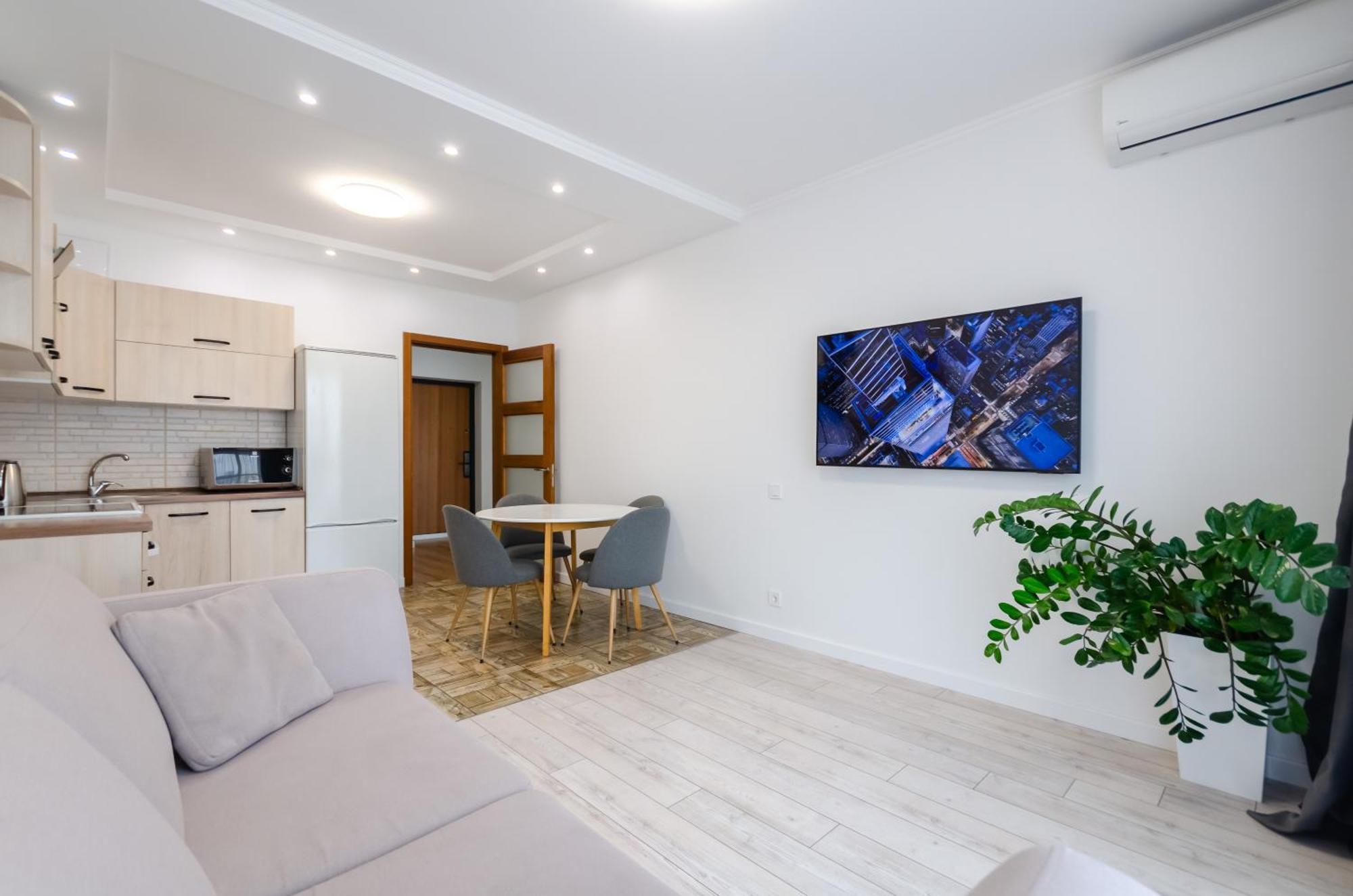 Petrovdom Apartment 7-27 In Rc Kvartet, 16Г Vasyl Lypkivskyi Street เคียฟ ภายนอก รูปภาพ
